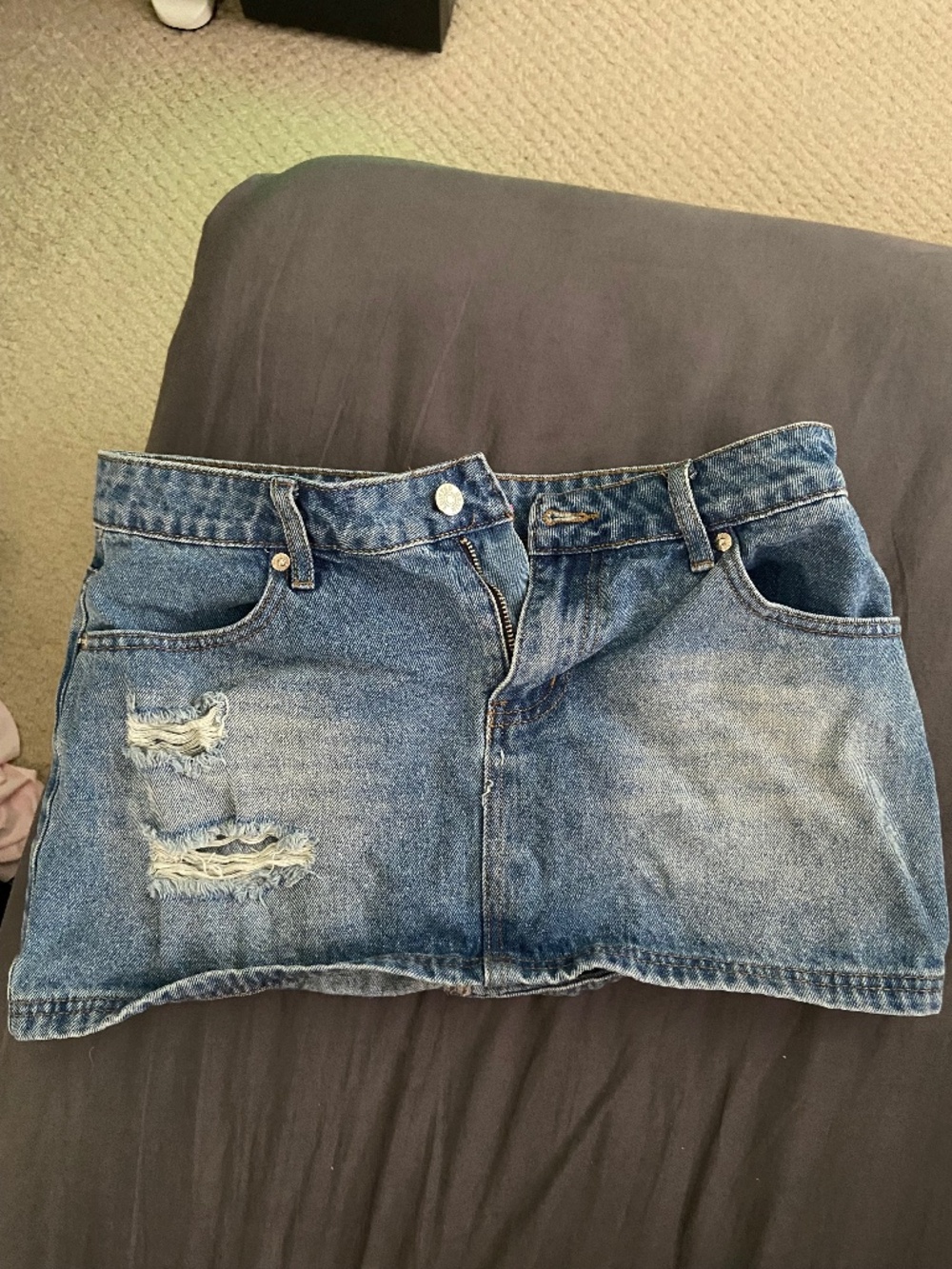 Edikted mini jean skirt SMALL